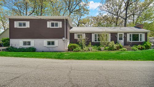 4206 Sumac Road, Valparaiso, IN, 46383 | Card Image