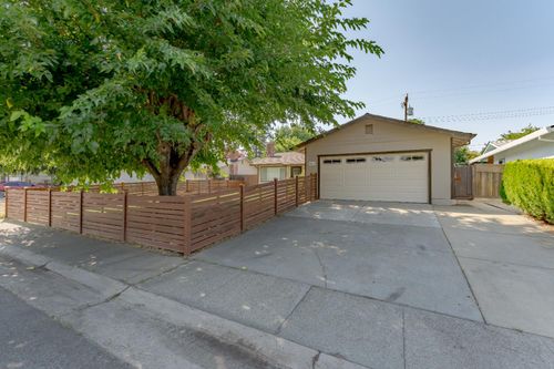 6413 Cheltenham Way, Citrus Heights, CA, 95621-4806 | Card Image