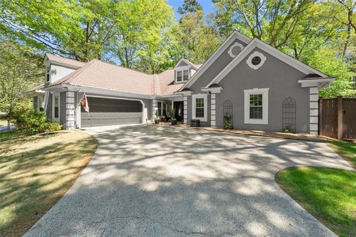 950 Laurel Springs Ln Sw, Marietta, GA, 30064-3961 | Card Image