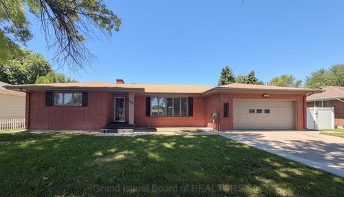 1710 S Blaine St., Grand Island, NE, 68803 | Card Image