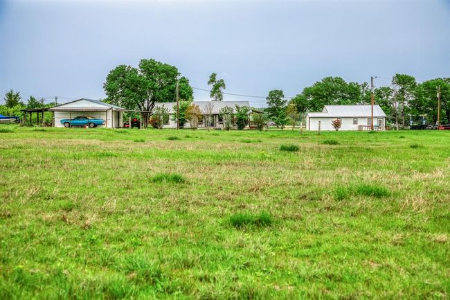 2799 Highway 21 E, House other with 3 bedrooms, 2 bathrooms and null parking in Paige TX | Image 32