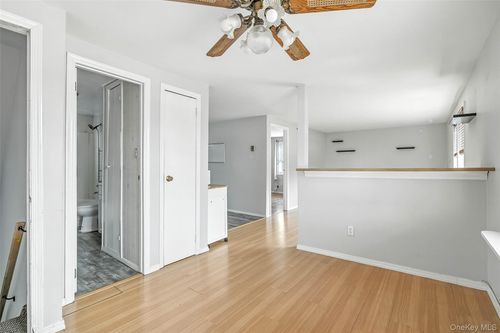 fl-2nd-251 Liberty St, Deer Park, NY, 11729-2308 | Card Image