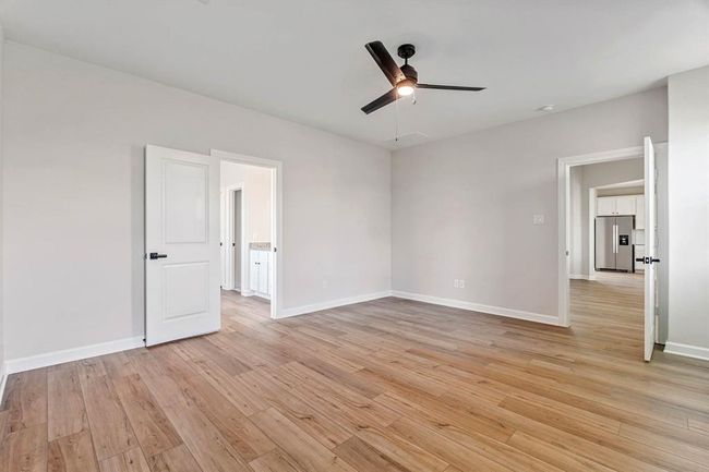 1927 June Lake Ln, House other with 3 bedrooms, 2 bathrooms and 2 parking in Iowa Colony TX | Image 7