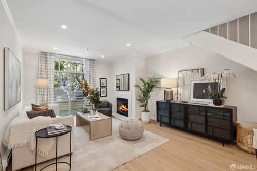 apt-215-2075 Sutter St, San Francisco, CA, 94115-3198 | Card Image