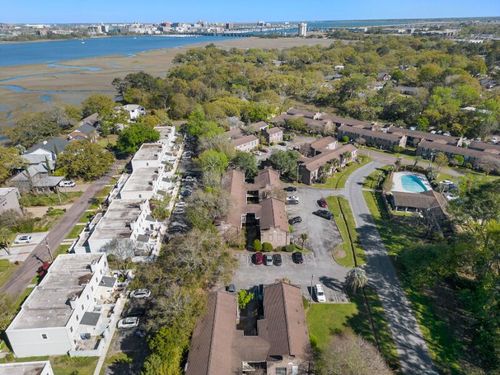 c44-640 Cornell St, Charleston, SC, 29407-7133 | Card Image