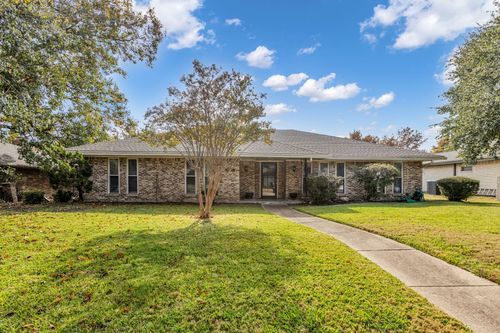 2600 Kimberly Ln, Plano, TX, 75075-6687 | Card Image