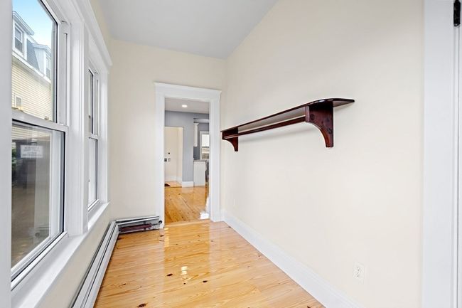 5 Acorn St, House other with 3 bedrooms, 2 bathrooms and 3 parking in Lynn MA | Image 16