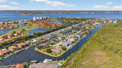 6824 Danah Ct, Fort Myers, FL, 33908-2003 | Card Image