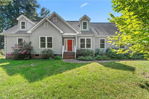6514 Wyncote Ave, Gloucester, VA, 23061-4204 | Card Image