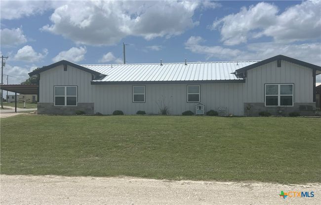 709 W Pierson St, Home with 0 bedrooms, 0 bathrooms and null parking in Hamilton TX | Image 25