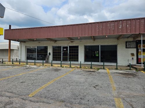 ste-a-3413 Wesley St, Greenville, TX, 75401-4554 | Card Image