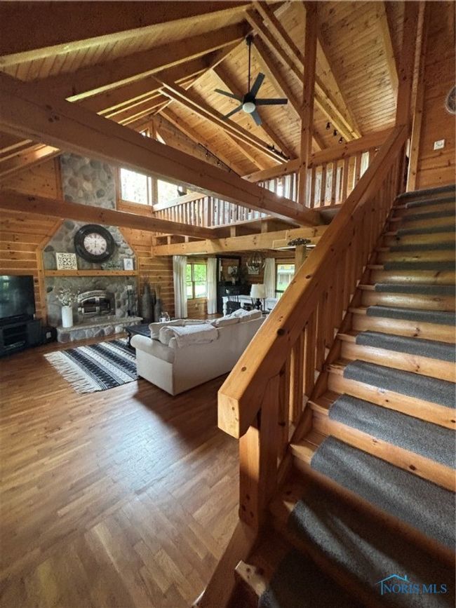 11961 Oak River Ln, House other with 2 bedrooms, 2 bathrooms and 2 parking in Whitehouse OH | Image 15