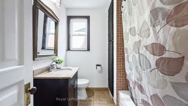 132 Elgin Ave E, House other with 3 bedrooms, 2 bathrooms and 5 parking in Goderich ON | Image 28