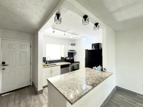 206-c-6507 Winfield Blvd, Margate, FL, 33063-7171 | Card Image