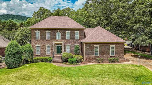 3021 Boundary Oaks Dr Se, Owens Cross Roads, AL, 35763-8437 | Card Image