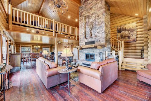 2988 Moose Gulch Rd, Elliston, MT, 59728-7767 | Card Image