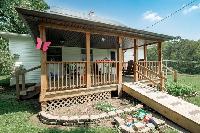 1418 Canoe Ridge Rd, House other with 5 bedrooms, 1 bathrooms and 4 parking in Rossiter PA | Image 14