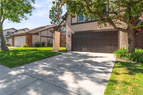 16905 Shinedale Dr, Canyon Country, CA, 91387 | Card Image