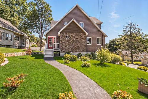 8 Shirley St, Auburn, MA, 01501-1713 | Card Image