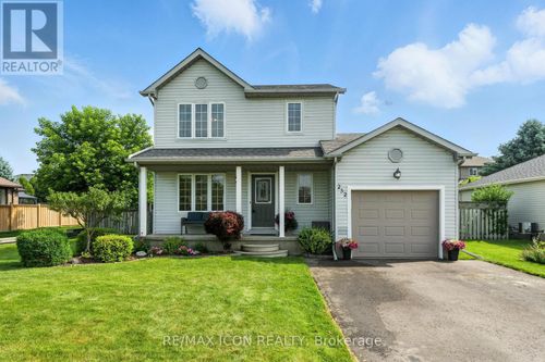 252 Fennel Street, Blandford-Blenheim (Plattsville), ON, N0J1S0 | Card Image