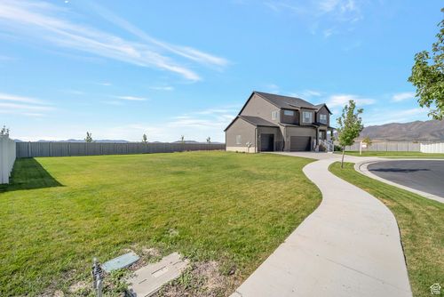 28 E Craner Peak Dr, Eagle Mountain, UT, 84005-5495 | Card Image