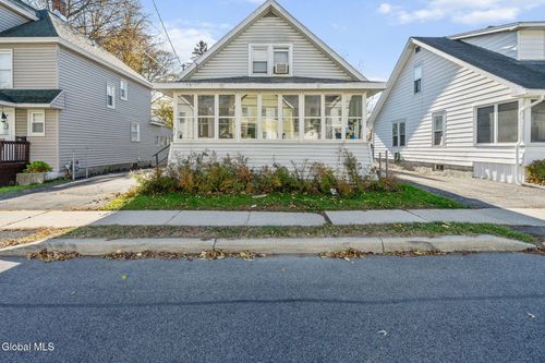 317 Glen Ave, Scotia, NY, 12302-1709 | Card Image