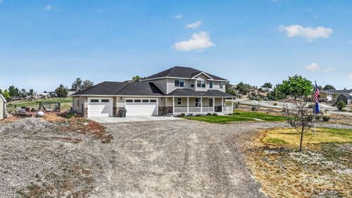 547 Croydon Dr, Spring Creek, NV, 89815-5917 | Card Image