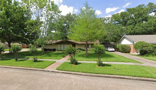 5438 Grape St, Houston, TX, 77096-1206 | Card Image