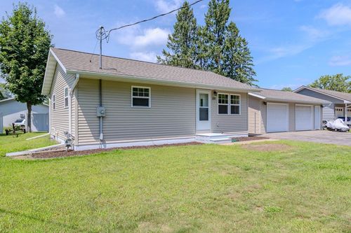 201 Anna St, MOSINEE, WI, 54455-1935 | Card Image