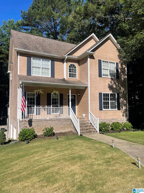 540 Hunter Hills Way, Chelsea, AL, 35043-5533 | Card Image