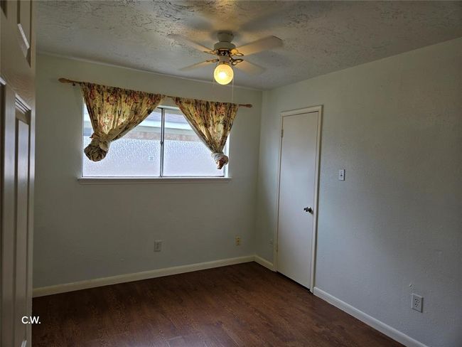 11834 Mulholland Dr, House other with 4 bedrooms, 2 bathrooms and 2 parking in Meadows Place TX | Image 20