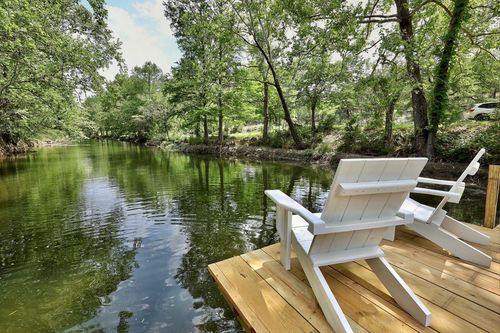 7000 Mcgregor Ln, Dripping Springs, TX, 78620-3362 | Card Image