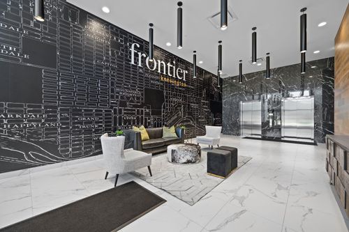 260-110 18a St Nw, Calgary, AB, T2N5G5 | Card Image