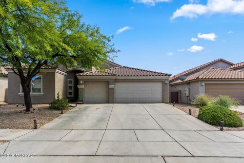 7103 W Dupont Way, Tucson, AZ, 85757-8213 | Card Image