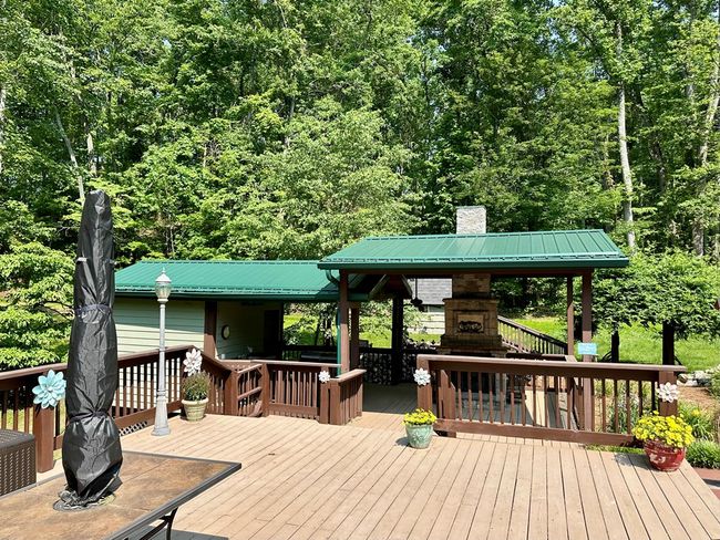 23677 Archery Range Rd, House other with 3 bedrooms, 3 bathrooms and 4 parking in Bristol VA | Image 44