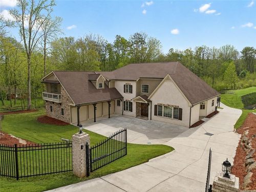 3944 Hamilton Mill Rd, Buford, GA, 30519-3928 | Card Image