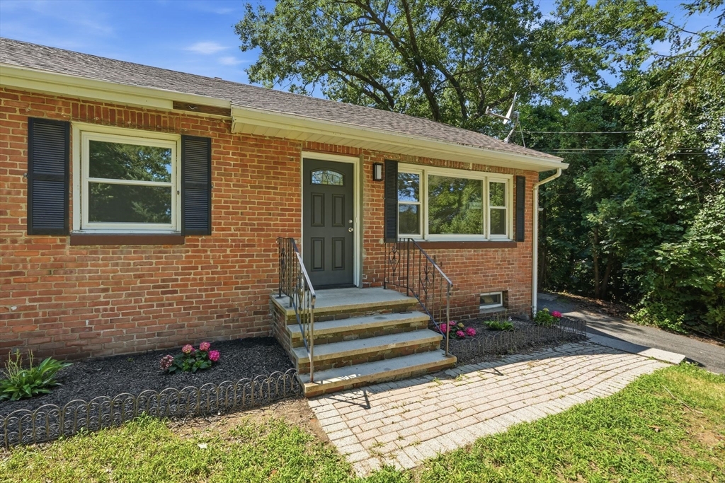 Residential in Springfield 4