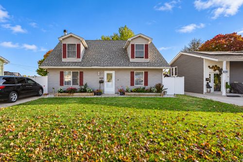308 Ann St, West Chicago, IL, 60185-3111 | Card Image