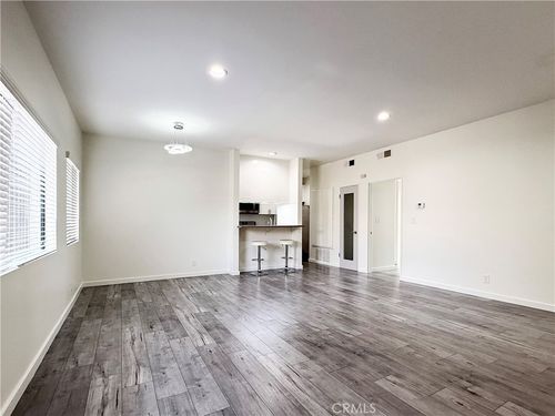 306-424 S Westmoreland Ave, Los Angeles, CA, 90020-1306 | Card Image