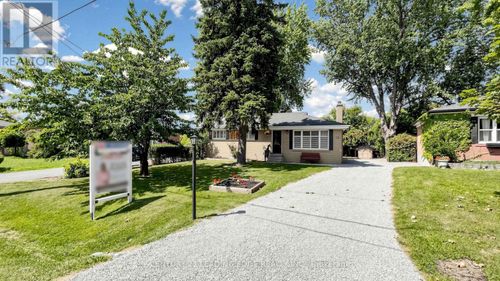 14 Winlaw Place, Markham (Markham Village), ON, L3P2C6 | Card Image