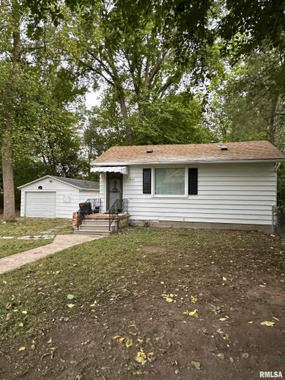 1022 W Macqueen Avenue, House other with 2 bedrooms, 1 bathrooms and null parking in Peoria IL | Image 2