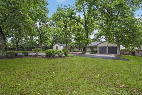 4733 Evanston Ave, Tulsa, OK, 74105-5317 | Card Image