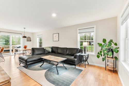 39 Ida Cir, Rochester, NH, 03868-2102 | Card Image