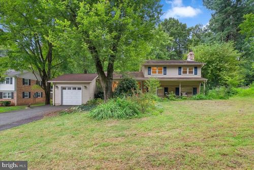 12007 Hamden Ct, OAKTON, VA, 22124-2208 | Card Image