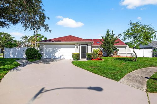 8005 Pepperidge Ln, Port Richey, FL, 34668-7025 | Card Image