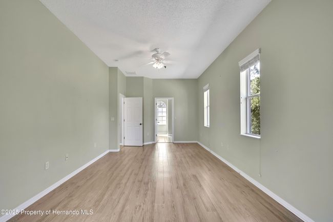 11257 Frigate Bird Ave, House other with 3 bedrooms, 2 bathrooms and null parking in WEEKI WACHEE FL | Image 30