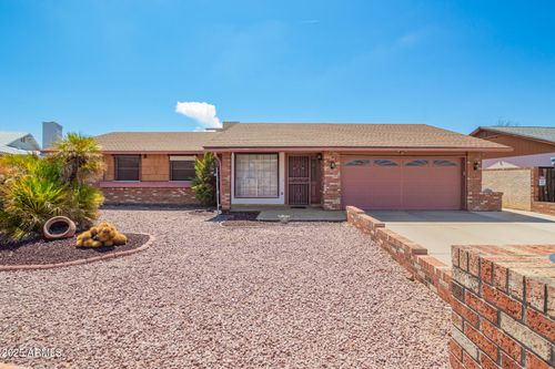 10719 W Kaler Dr, Glendale, AZ, 85307-1725 | Card Image
