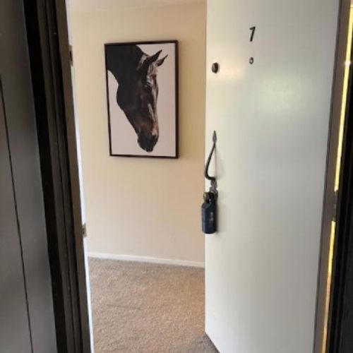 apt-7-3295 La Mesa Dr, San Carlos, CA, 94070-4225 | Card Image