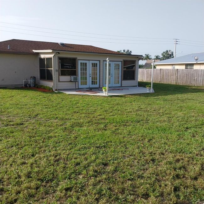2482 Se Floresta Dr, House other with 2 bedrooms, 1 bathrooms and null parking in Port St. Lucie FL | Image 22