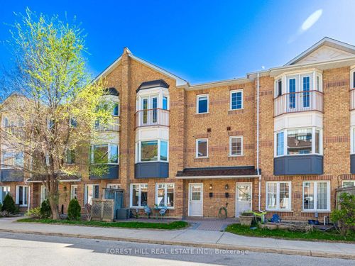 95-151 Townsgate Dr, Thornhill, ON, L4J8J7 | Card Image